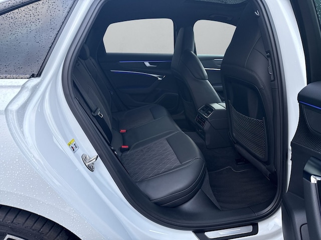 Audi S6 Quattro Sedan