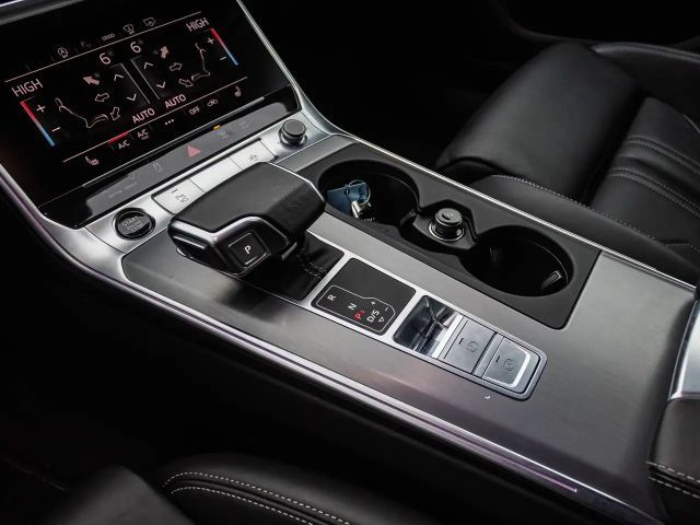 Audi A6 55 TFSI Quattro S-Line S-Tronic