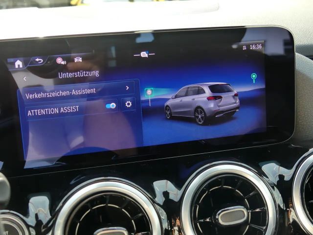 Mercedes-Benz B 180 Progressive