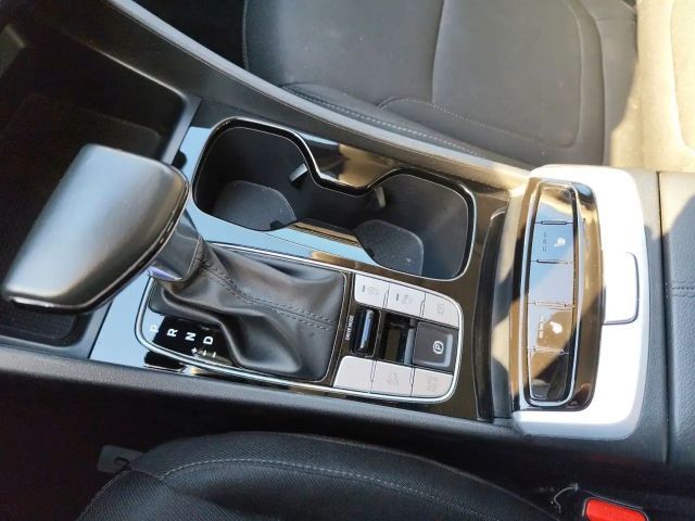 Hyundai Tucson 2WD Hybrid Select