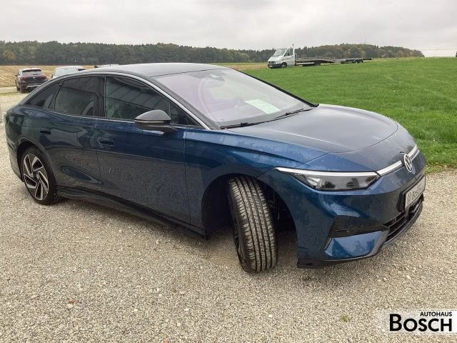 Volkswagen ID.7 IQ.Drive Pro