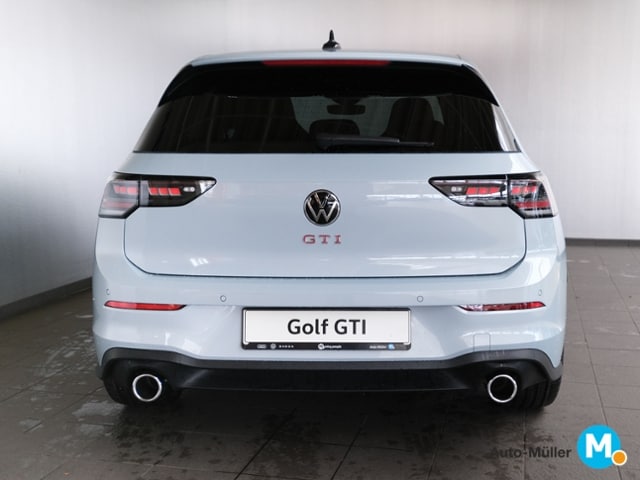 Volkswagen Golf 2.0 TSI DSG