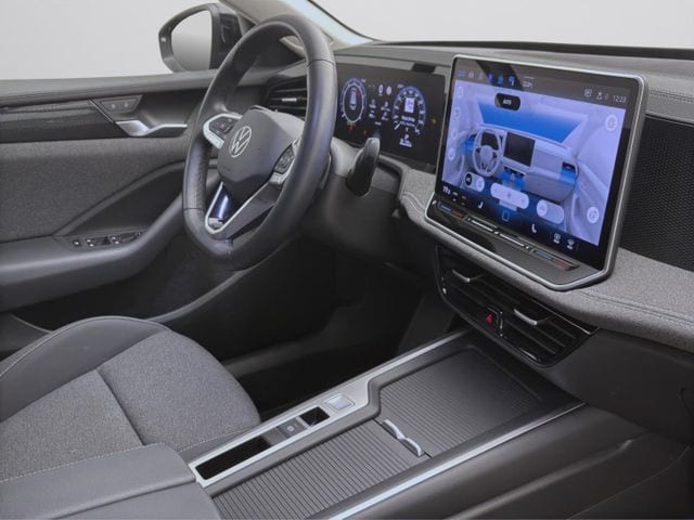 Volkswagen Passat 1.5 eTSI DSG Variant