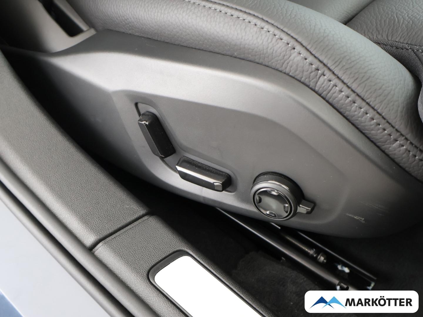 Volvo V60 AWD Dark Plus Recharge T6