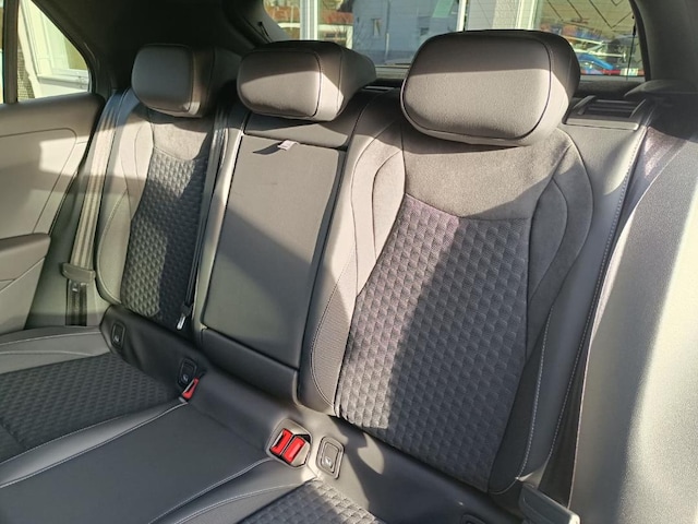 Volkswagen T-Roc T-ROC NF 1.5 RLineB 110eTSID7F