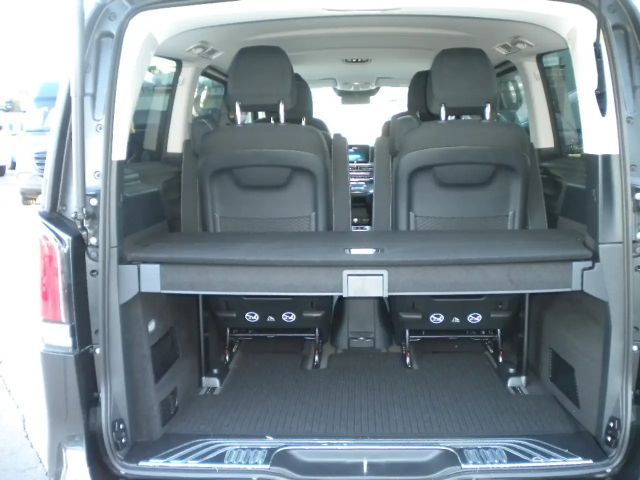 Mercedes-Benz V 300 Style