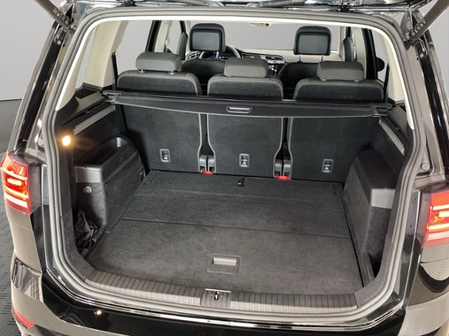 Volkswagen Touran 1.5 TSI DSG R-Line
