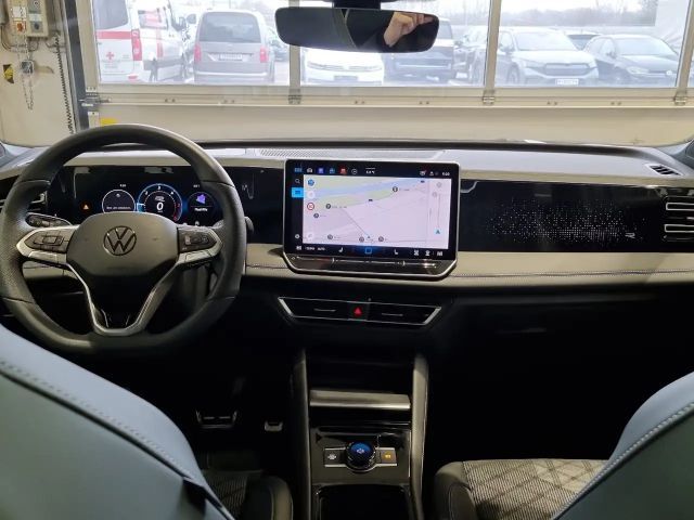 Volkswagen Tiguan DSG Sport