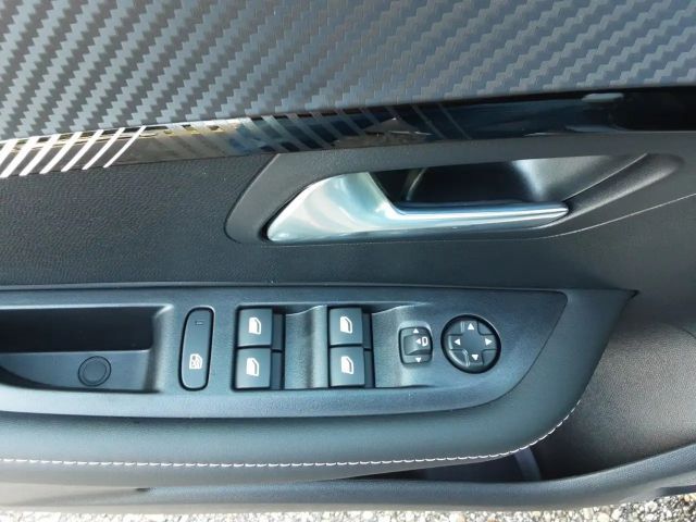 Peugeot 208 Allure Pack