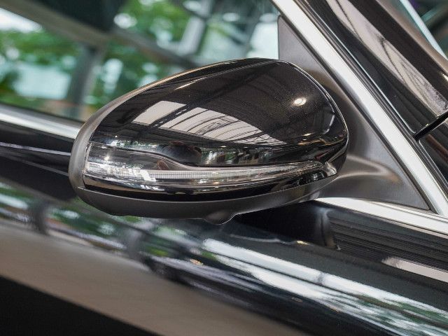 Mercedes-Benz EQB 350 4MATIC