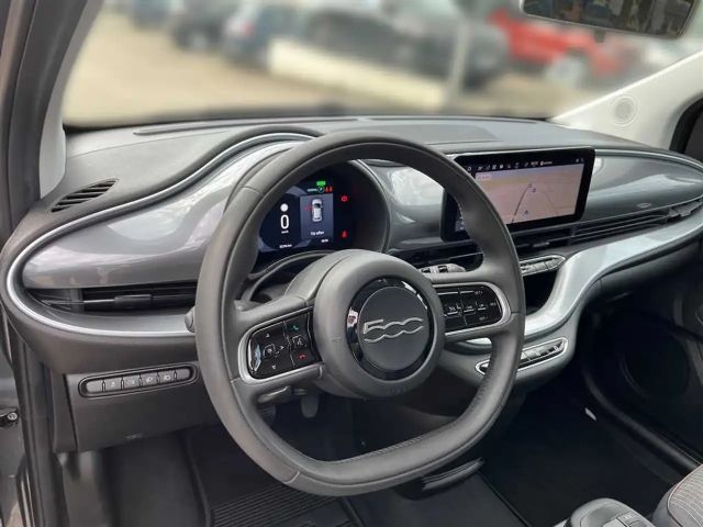 Fiat 500e mit RFK*Navi*PDC