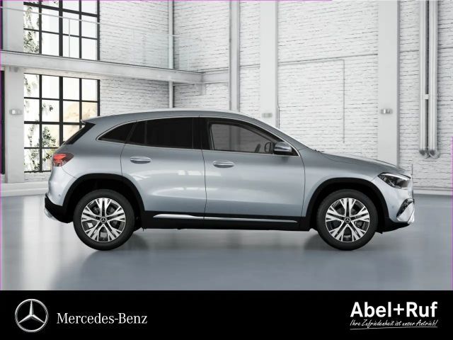 Mercedes-Benz GLA 180 Progressive