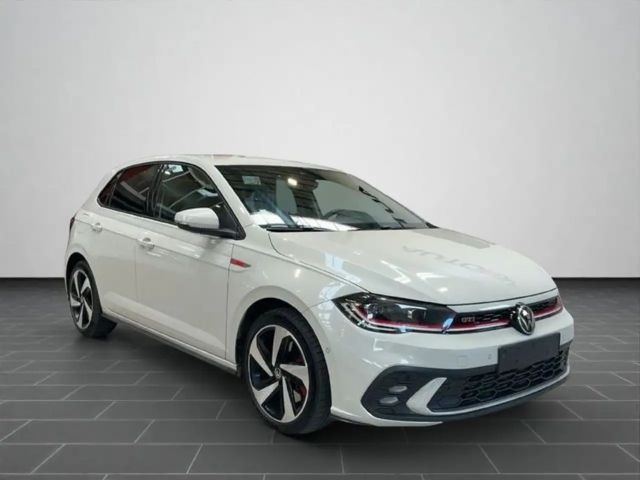 Volkswagen Polo 2.0 TSI DSG GTI