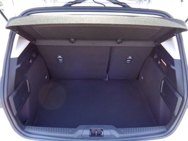 Ford Focus Cool & Connect