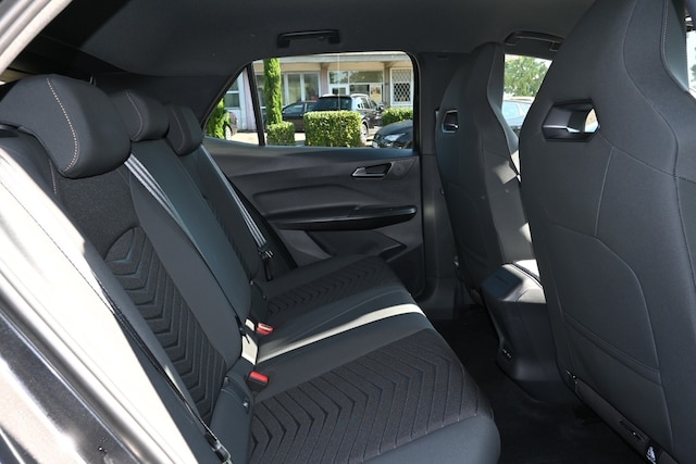 Cupra Born Born HUD LED PDC Kamera ACC