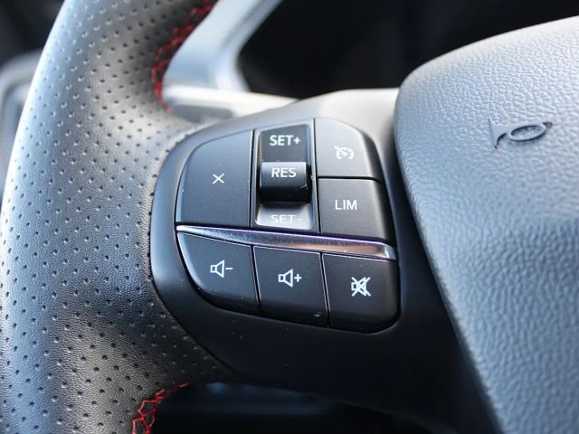 Ford Kuga Hybrid ST Line