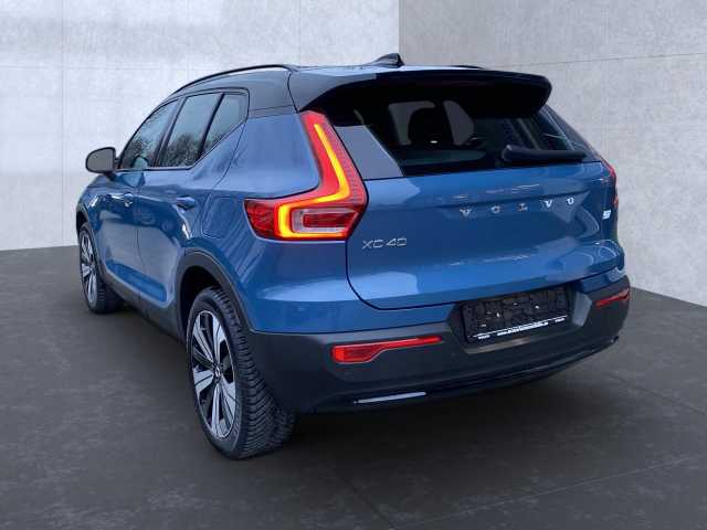 Volvo XC40 XC40 Navi LED Klima Standhzg Einparkhilfe el. Fenster