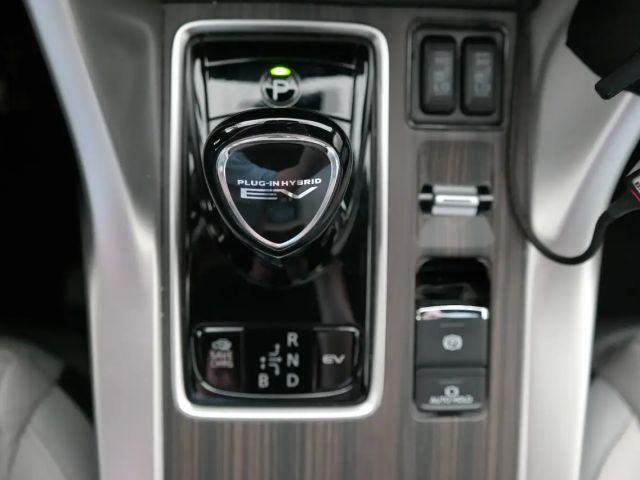 Mitsubishi Eclipse Cross +STAND-HEIZ./KlIMA+SHZ+LEDER+NAVI+