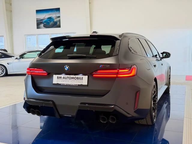 BMW M5 Touring,FrozenMatt,AHK,Panorama,B&W,Leasing,neu