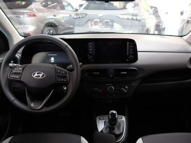 Hyundai i10 1.0