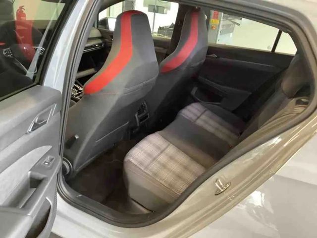 Volkswagen Golf 2.0 TSI DSG GTI