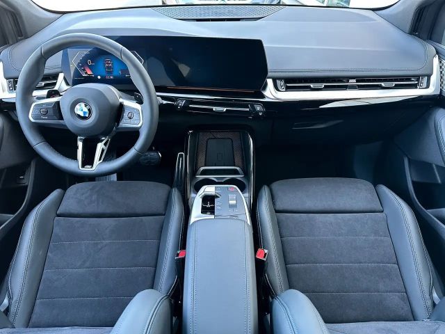 BMW 220 220d Active Tourer Sedan