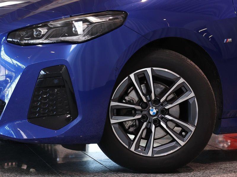 BMW 220 220i Active Tourer