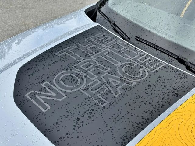 Jeep Avenger 1.2 e-Hybrid 4xe The North Face