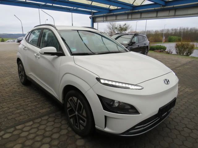 Hyundai Kona 2WD 39 kWh Electric Select
