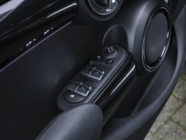 MINI Cooper Classic Trim Klimaaut. Sportsitze PDC