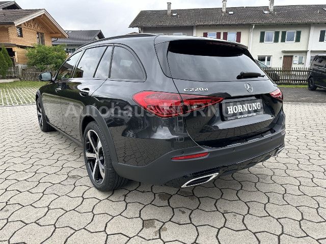 Mercedes-Benz C 220 4MATIC C 220 d Estate