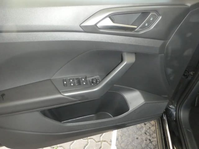 Volkswagen T-Cross 4Me TSI