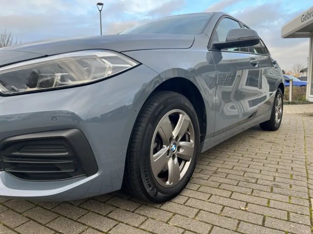 BMW 118 118i Advantage pakket Sedan