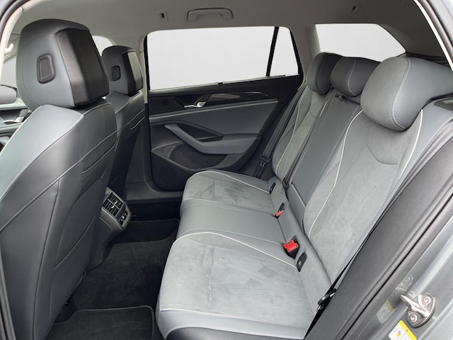 Volkswagen Passat Business DSG