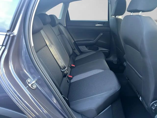 Volkswagen Taigo 1.0 TSI DSG Life