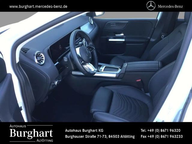 Mercedes-Benz B 200 Progressive Sedan