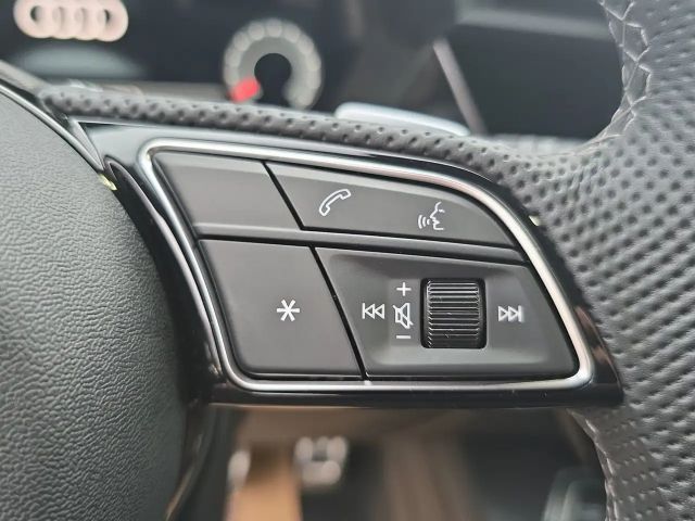 Audi A3 30 TFSI Sedan