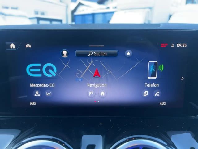 Mercedes-Benz EQA 300 4MATIC AMG Line