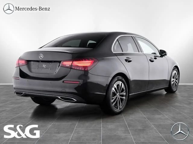 Mercedes-Benz A 200 Progressive