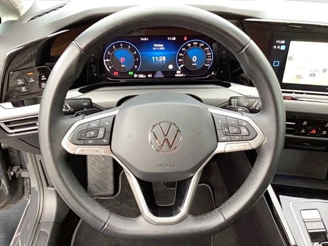 Volkswagen Golf DSG Style Variant