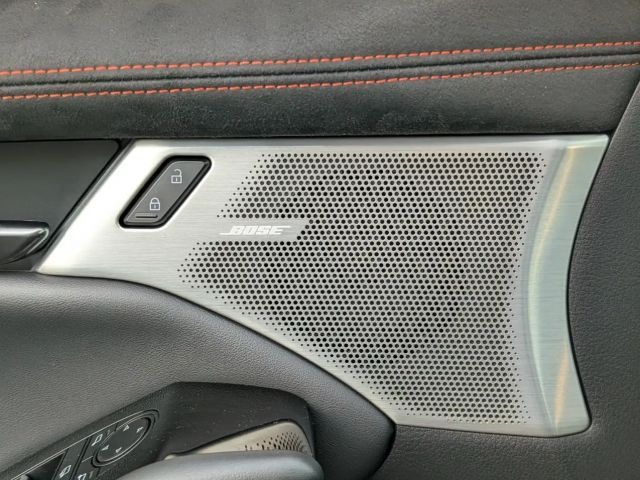 Mazda 3 2.5 G140 NAGISA