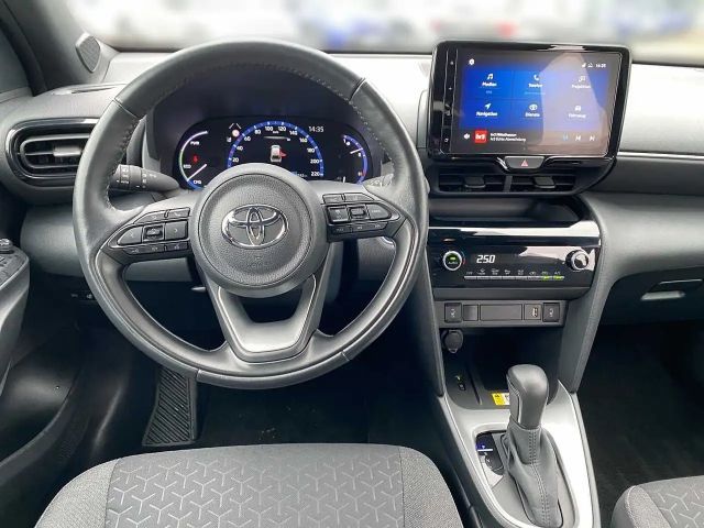 Toyota Yaris Cross Hybride Team D