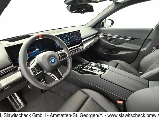 BMW i5 M60 Sedan xDrive