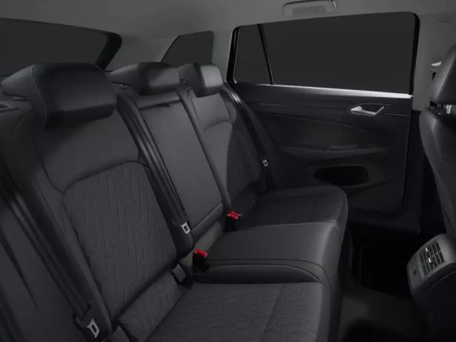 Volkswagen Golf 2.0 TDI DSG Golf VIII Variant