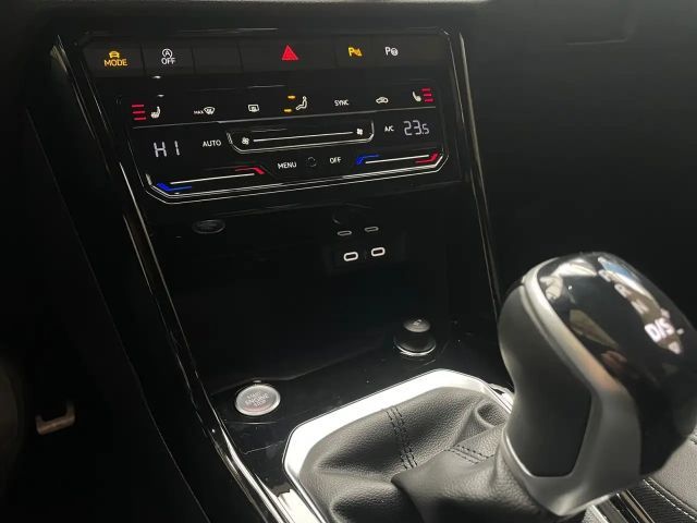 Volkswagen T-Roc DSG R-Line