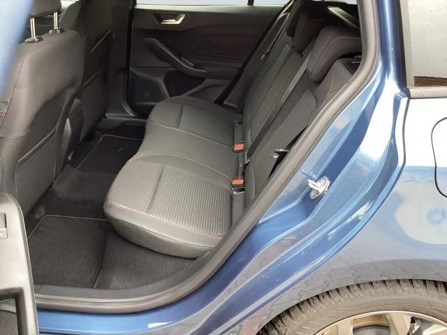 Ford Focus EcoBoost ST Line Wagon