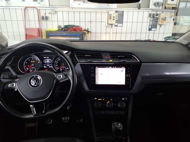 Volkswagen Touran 1.5 TSI Comfortline