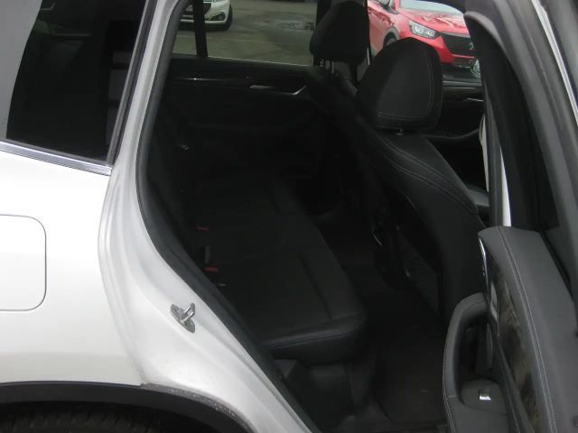 BMW X3 Luxury Line xDrive