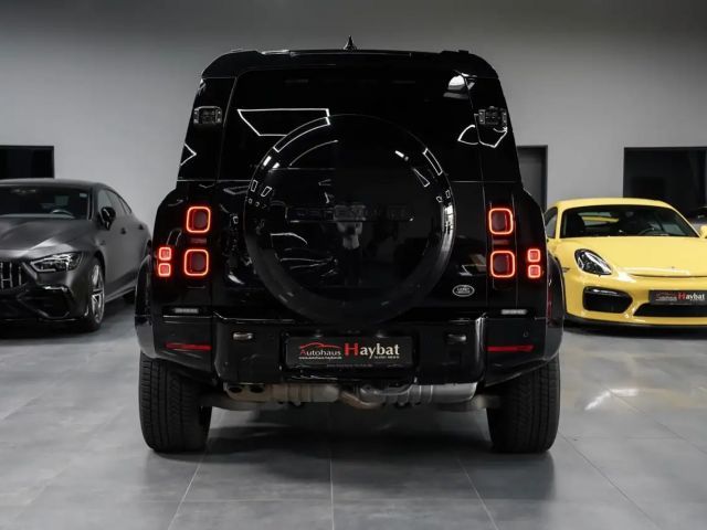 Land Rover Defender 110 Dynamic HSE