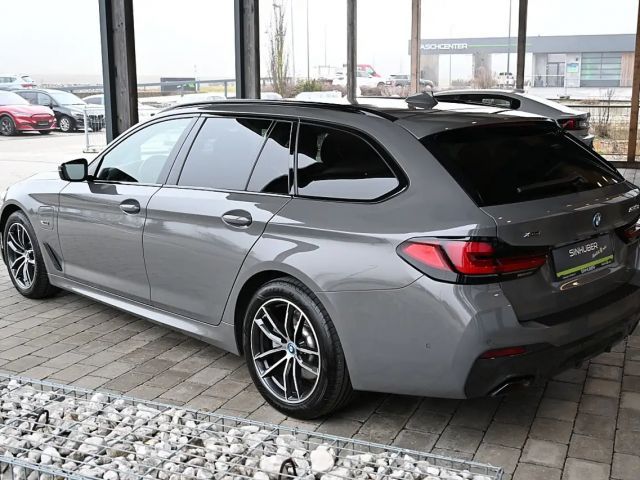 BMW 530 530e M-Sport Touring xDrive